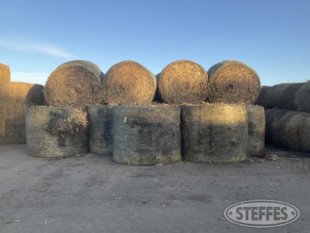 (34 Bales) 5x6 rounds